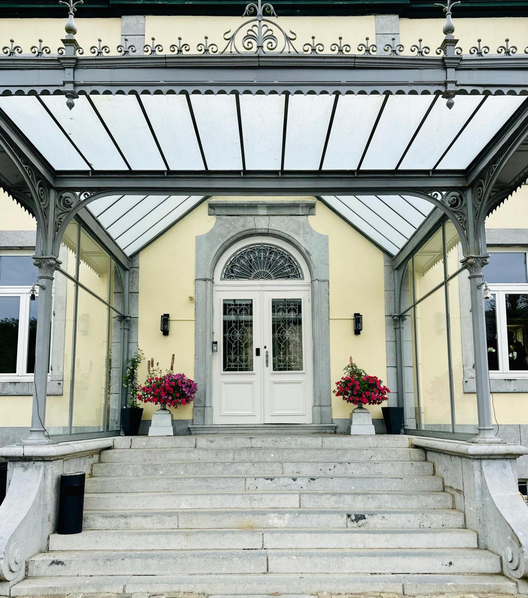 Suite Luxueuse Au Chateau De Saint Vitu 104 Tinlot Exterior foto